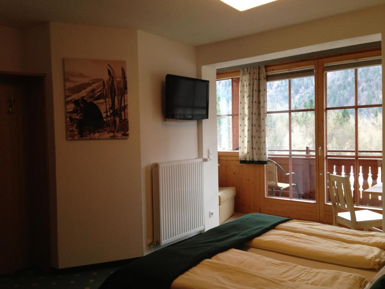Hotel Haus Hirschpoint à Faistenau Extérieur photo